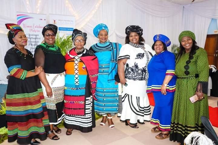 whatsapp-image-2025-04-26-at-busi